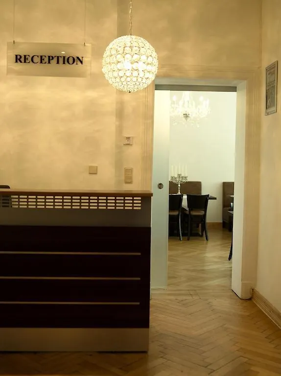 Hotel Garni Kleist Am Kurfuerstendamm Βερολίνο