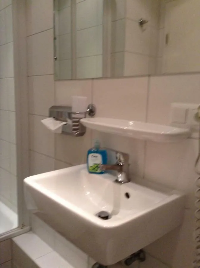 **  Hotel Garni Kleist Am Kurfuerstendamm Βερολίνο Γερμανία